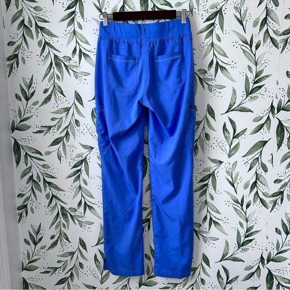 Med Couture Touch 6 Pocket Cargo Scrub Pants. Blue. XS. - Picture 2 of 9